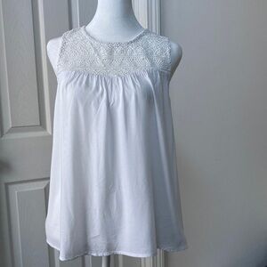 Old Navy Women’s Sleeveless Top, size S